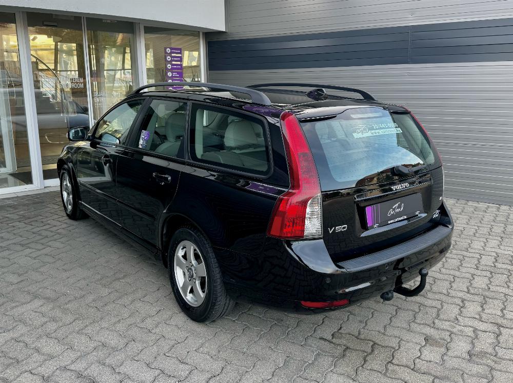 Eladó Volvo V50