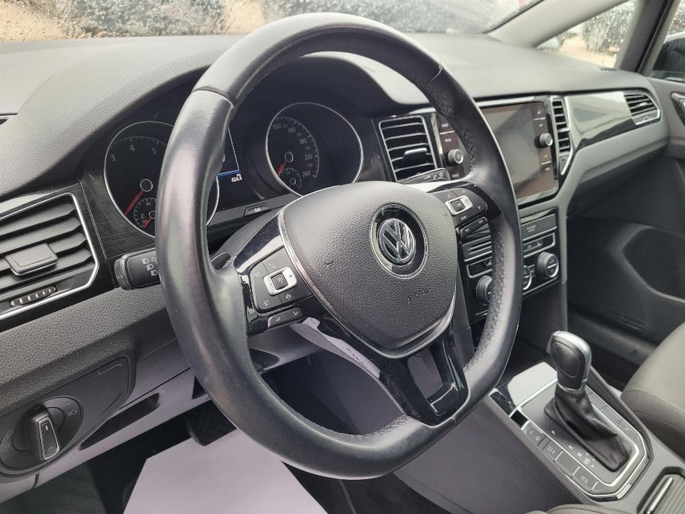 Eladó Volkswagen Golf Sportsvan